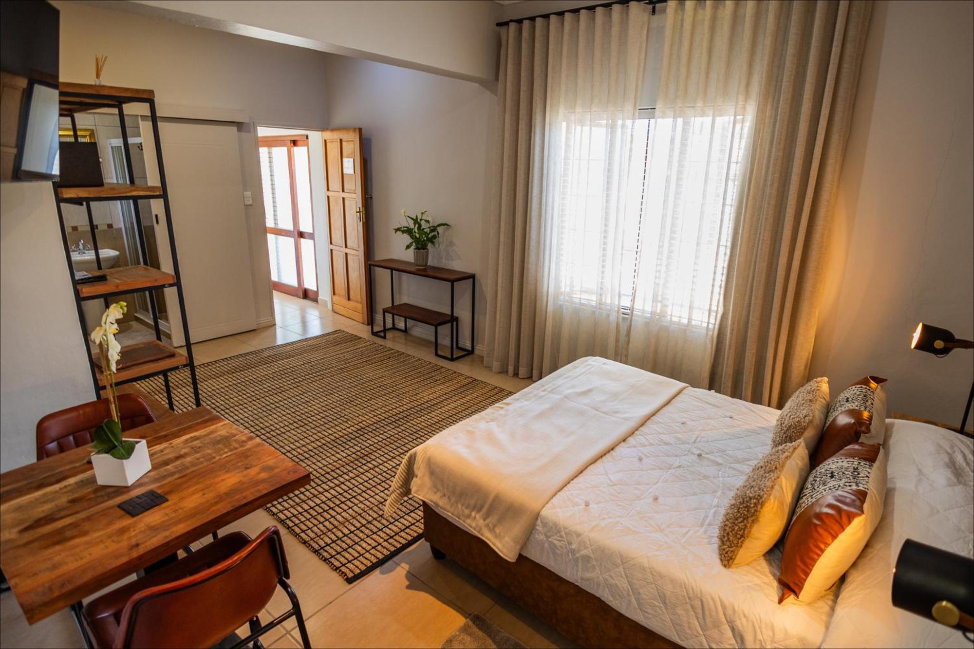 Scott'S Manor Guesthouse Function And Conference Venue Lichtenburg Dış mekan fotoğraf