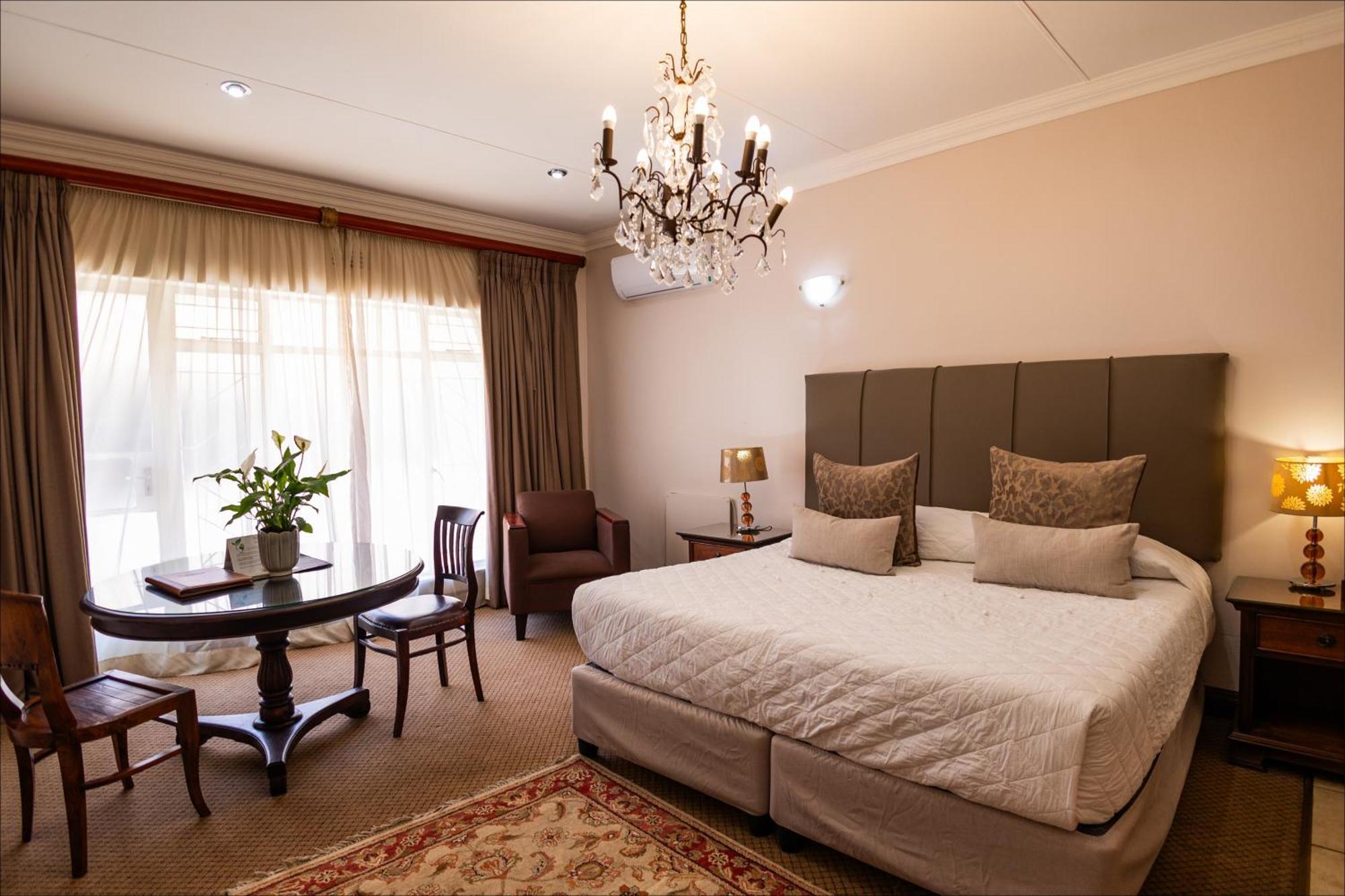 Scott'S Manor Guesthouse Function And Conference Venue Lichtenburg Dış mekan fotoğraf